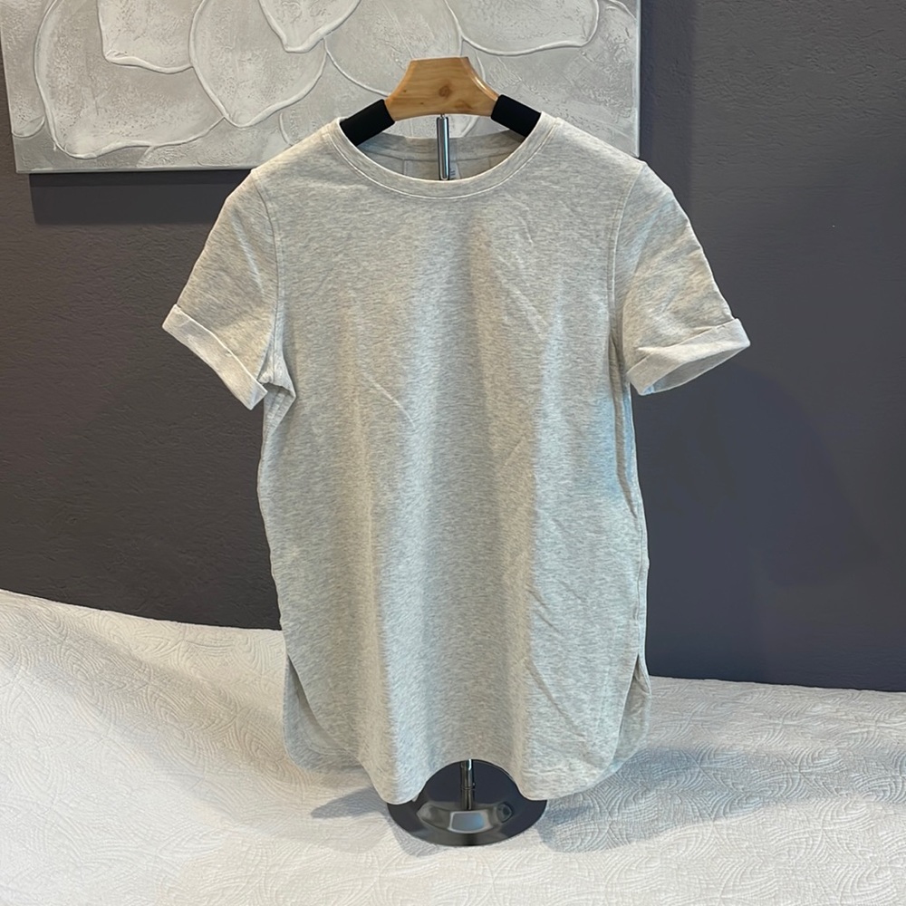 Lululemon shirt